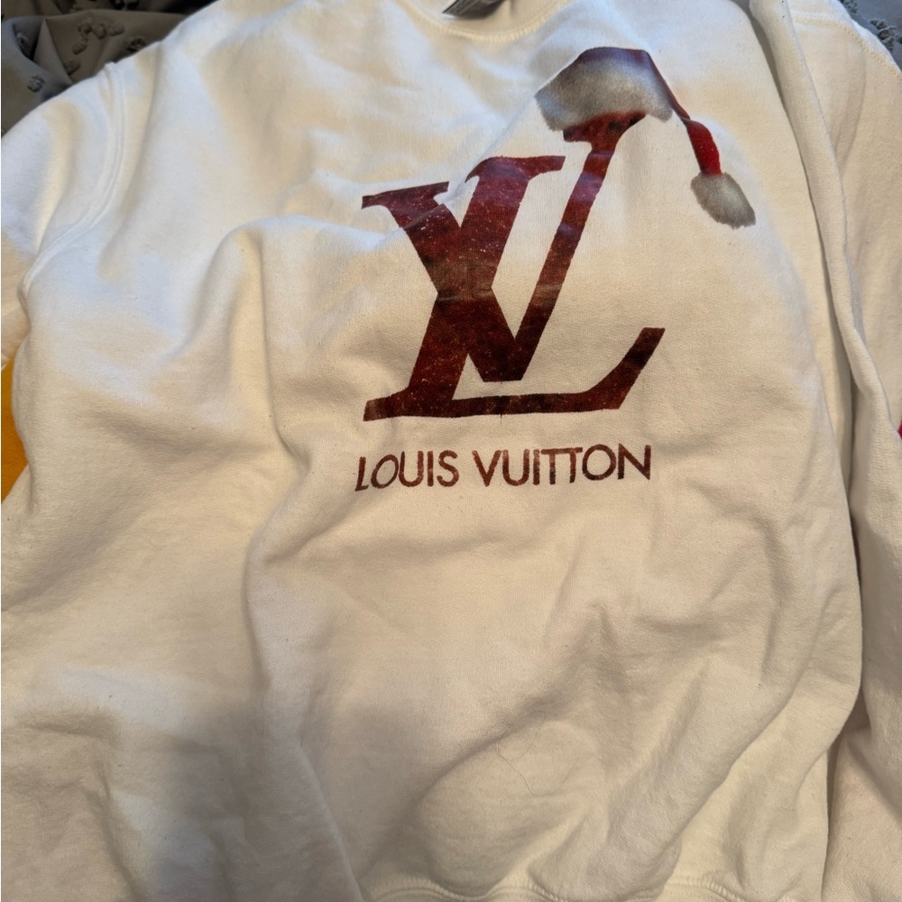Louis Vuitton White Sweatshirt with Red Logo